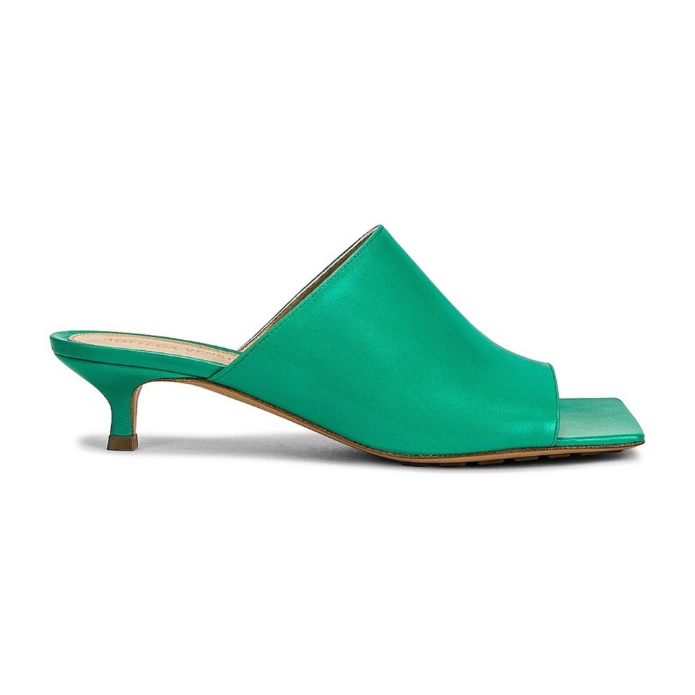 Bottega Veneta 3.5cm in Acid Turquoise (Green)color.